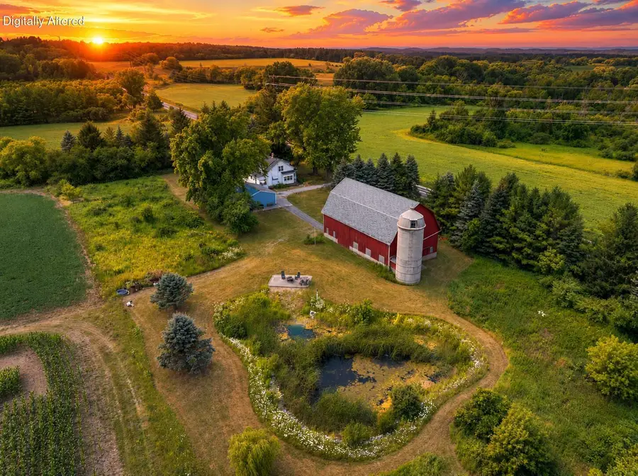 W6339 County Road V, Lyndon, WI 53011 - #2