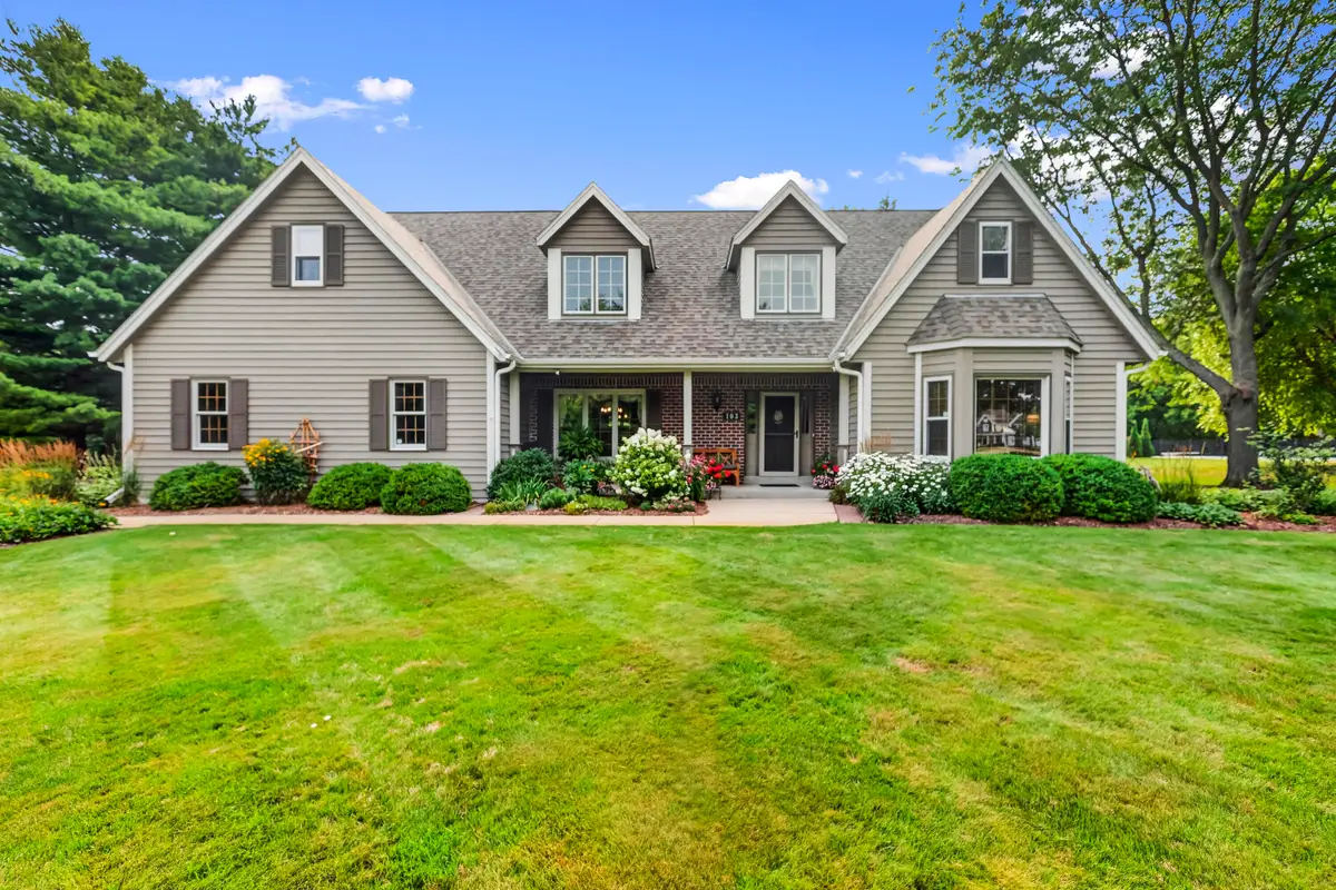 103 Birch Rd, Delafield, WI 53018 - #1