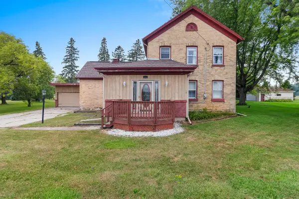 4522 County Highway B, Manitowoc, WI 54220