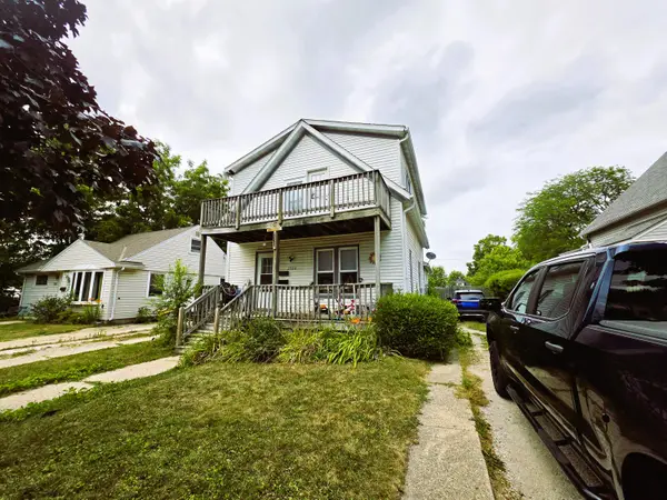 2726 71st St, Kenosha, WI 53143
