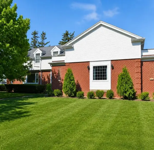 565 Sunrise Ave, Lomira, WI 53048