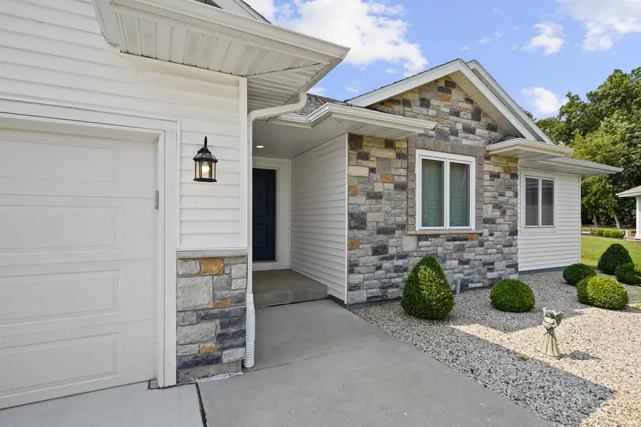 3909 16th Pl, Kenosha, WI 53144 - #2