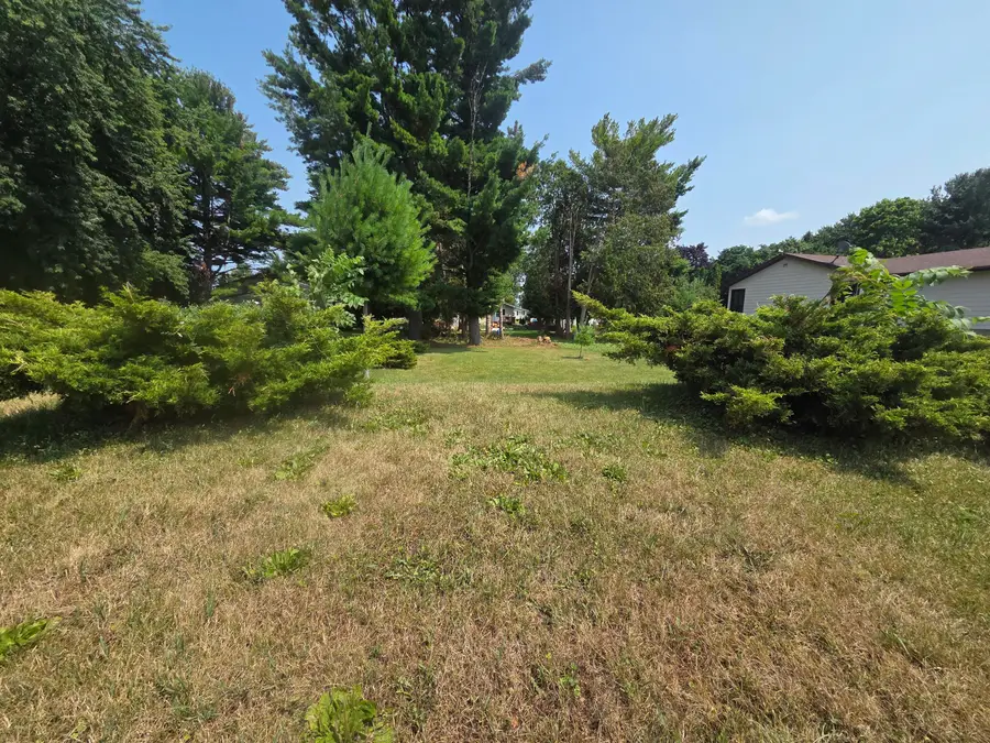 409 Clinton St, Horicon, WI 53032 - #2