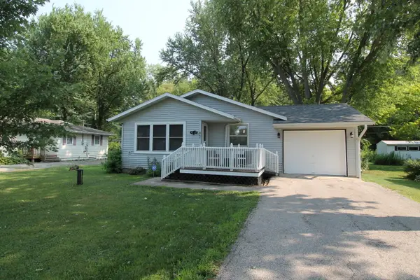 841 Legion Dr, Twin Lakes, WI 53181