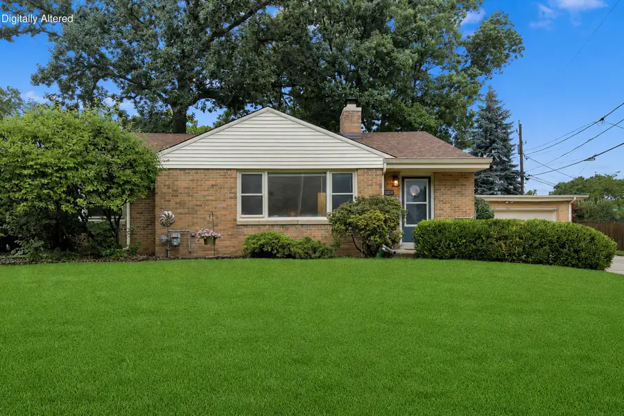 8824 W Harrison Ave, West Allis, WI 53227 - #2
