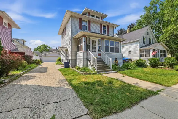 54 14th St, Fond Du Lac, WI 54935