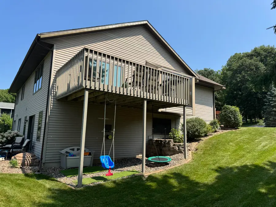 209 Larkspur Ln E, Onalaska, WI 54650 - #2