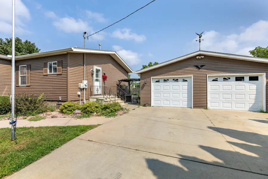 1727 Salem Rd, La Crosse, WI 54603 - #2