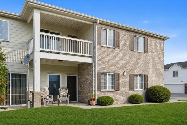 837 Boulder Trl, Mount Pleasant, WI 53406