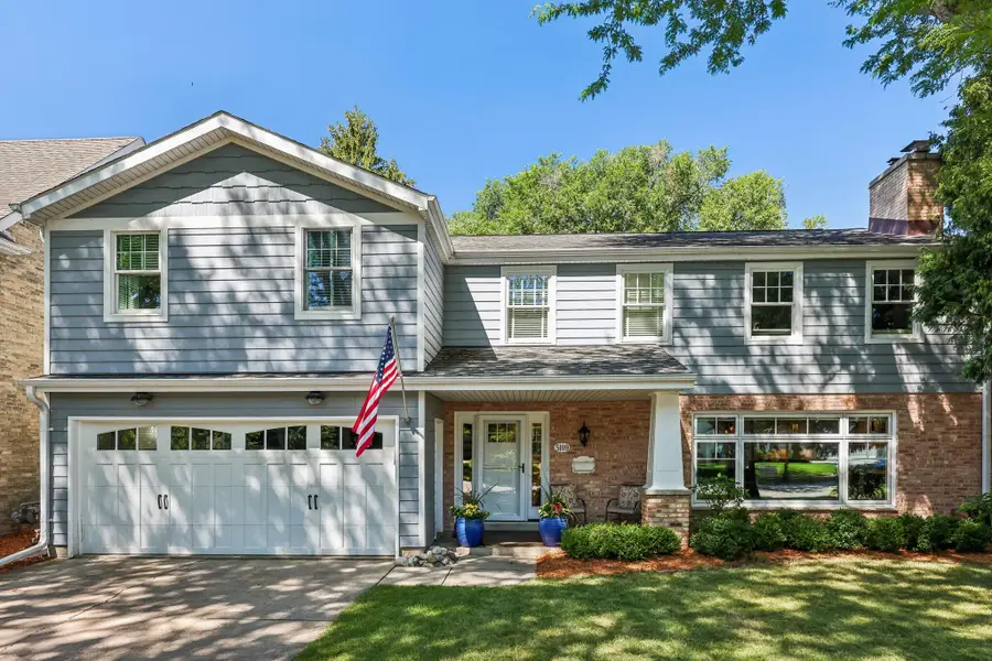 5109 N Woodburn St, Whitefish Bay, WI 53217 - #2