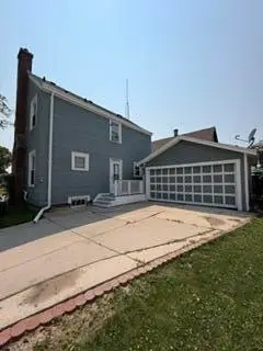2702 Wollmer St, Manitowoc, WI 54220 - #3