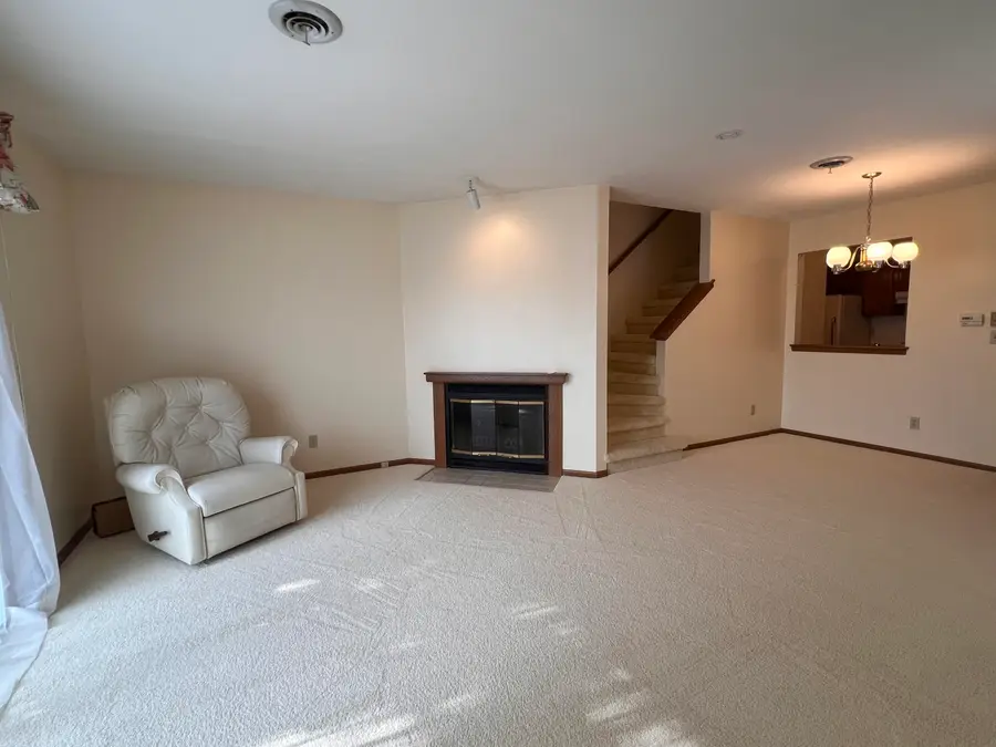 6641 Mariner Dr, Mount Pleasant, WI 53406 - #3