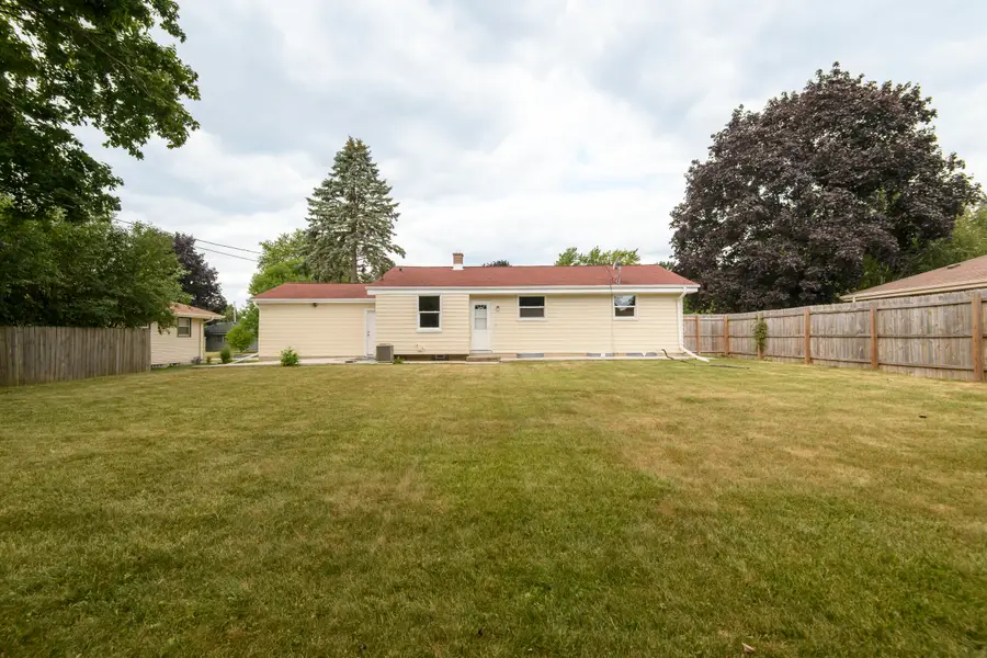 8052 N 65th St, Brown Deer, WI 53223 - #3