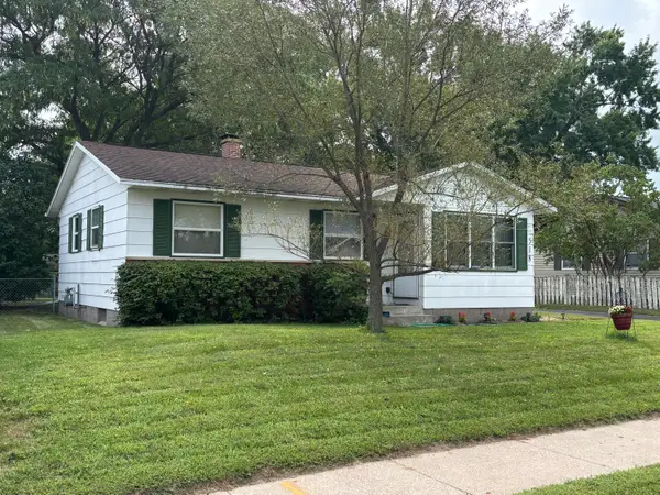 518 10th Pl N, Onalaska, WI 54650