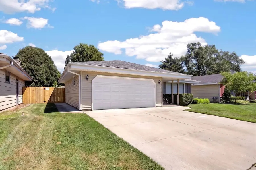 7911 32nd Ave, Kenosha, WI 53142 - #2