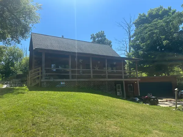 W6857 County Road U, Lyndon, WI 53073