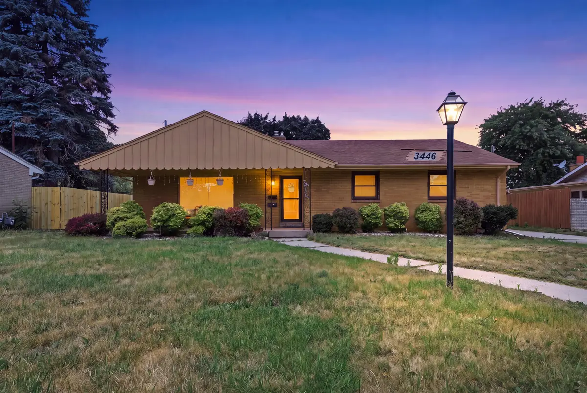 3446 Stratford Ave, Racine, WI 53402 - #1