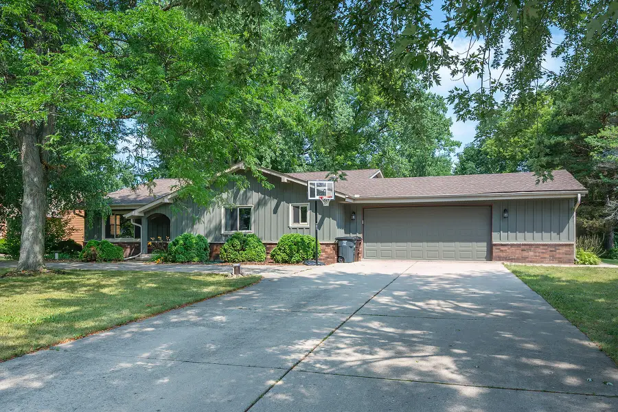 26022 Windermere Dr, Wind Lake, WI 53185 - #3