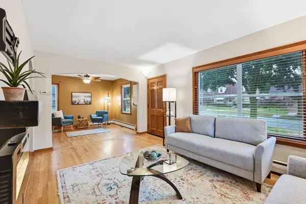 2802 S 47th St, Milwaukee, WI 53219