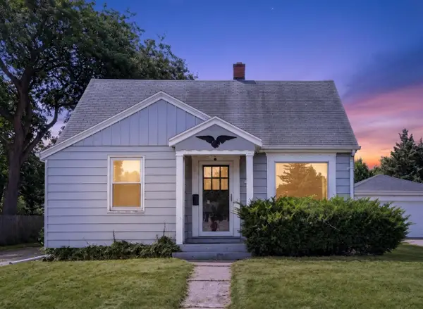 8925 W Cleveland Ave, West Allis, WI 53227
