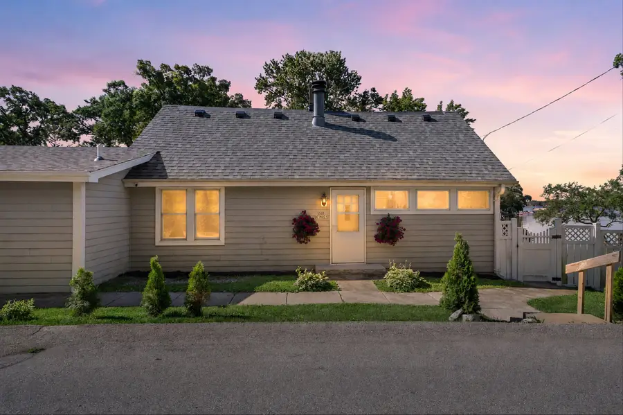 S68W18031 Island Dr, Muskego, WI 53150 - #3