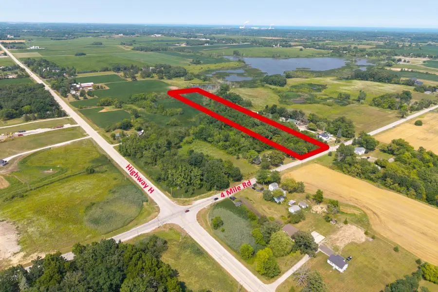 10112 4 Mile Rd, Caledonia, WI 53126 - #3