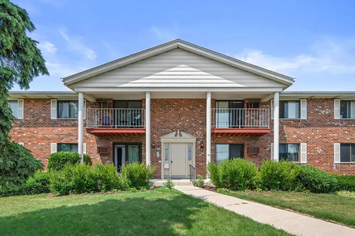 6440 W Howard Ave, Milwaukee, WI 53220 - #1
