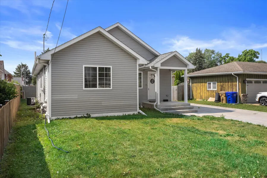 1905 34th St, Kenosha, WI 53140 - #3