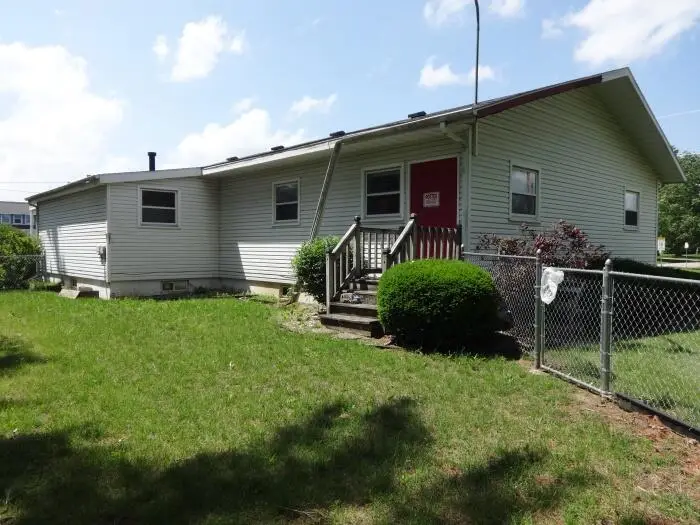 1230 House St, Beloit, WI 53511 - #3