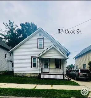 113 Cook St, Waukesha, WI 53186