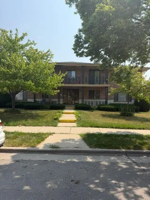 4244 N 104th St, Milwaukee, WI 43222