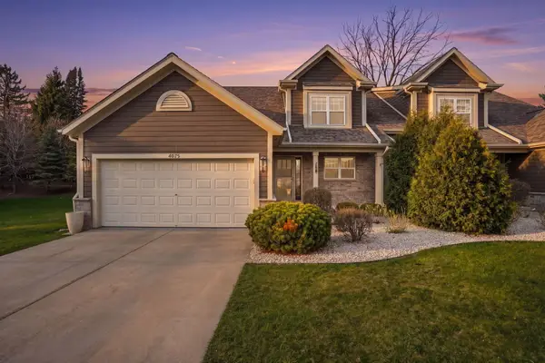 4075 Wyndham Pointe Cir, Brookfield, WI 53005