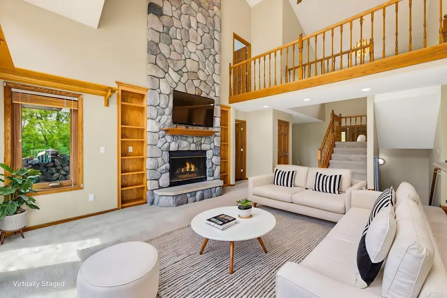 W220N11412 Amy Belle Rd, Germantown, WI 53022 - #2