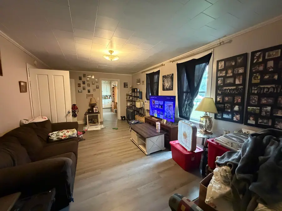 1413 Clark St, Manitowoc, WI 54220 - #3