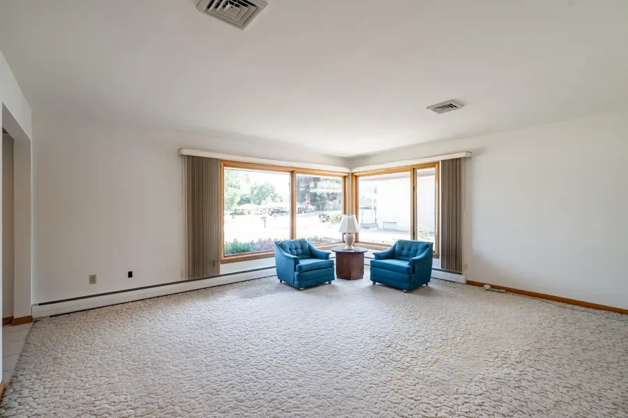 1210 18th Ave, South Milwaukee, WI 53172 - #2