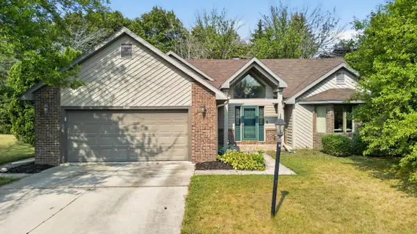 4418 Hunters Glen Dr, Sheboygan, WI 53083