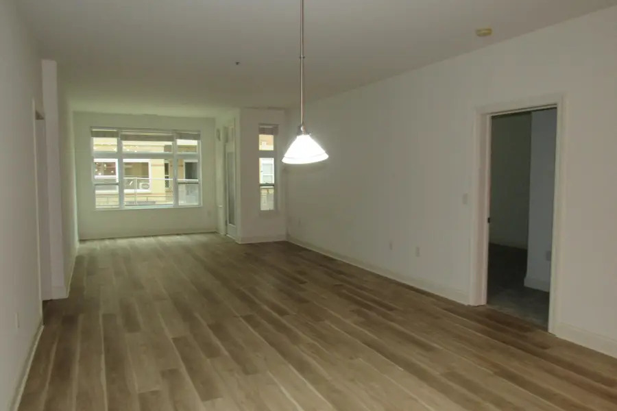 1915 N Water St, Milwaukee, WI 53202 - #3