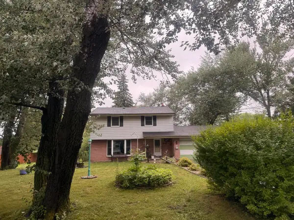 7822 Hagemann Rd, Caledonia, WI 53108