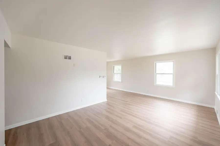 5358 N 103rd St, Milwaukee, WI 53225 - #2