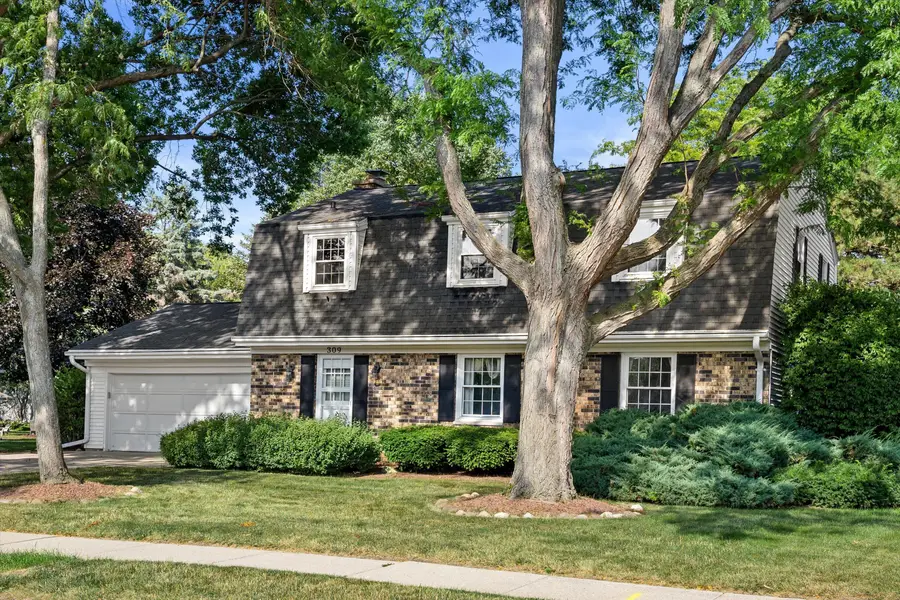 309 S University Dr, Waukesha, WI 53188 - #3