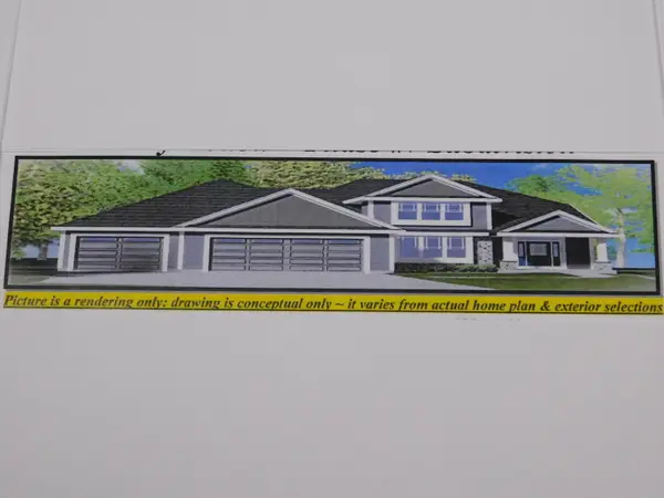1035 Candleberry Ln, Grafton, WI 53024