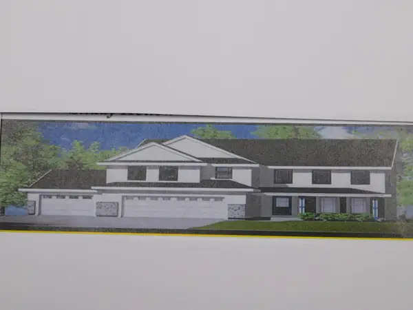 316 Winterberry Ln, Grafton, WI 53024