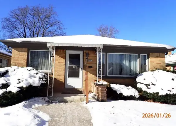 4667 N 67th St, Milwaukee, WI 53218