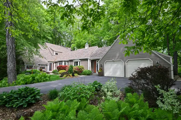 3554 Cranberry Ln, Caledonia, WI 53404