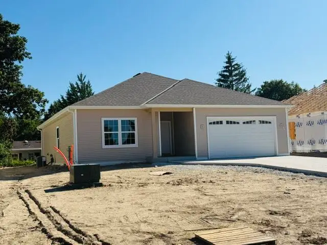 5323 Emstan Hills Rd, Racine, WI 53406 - #1
