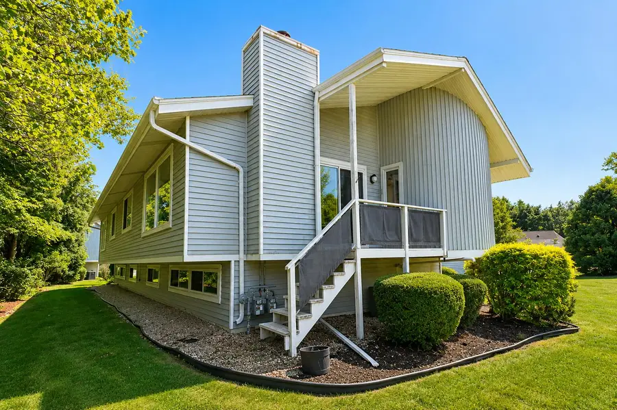 5915 Taylor Ave, Mount Pleasant, WI 53403 - #3