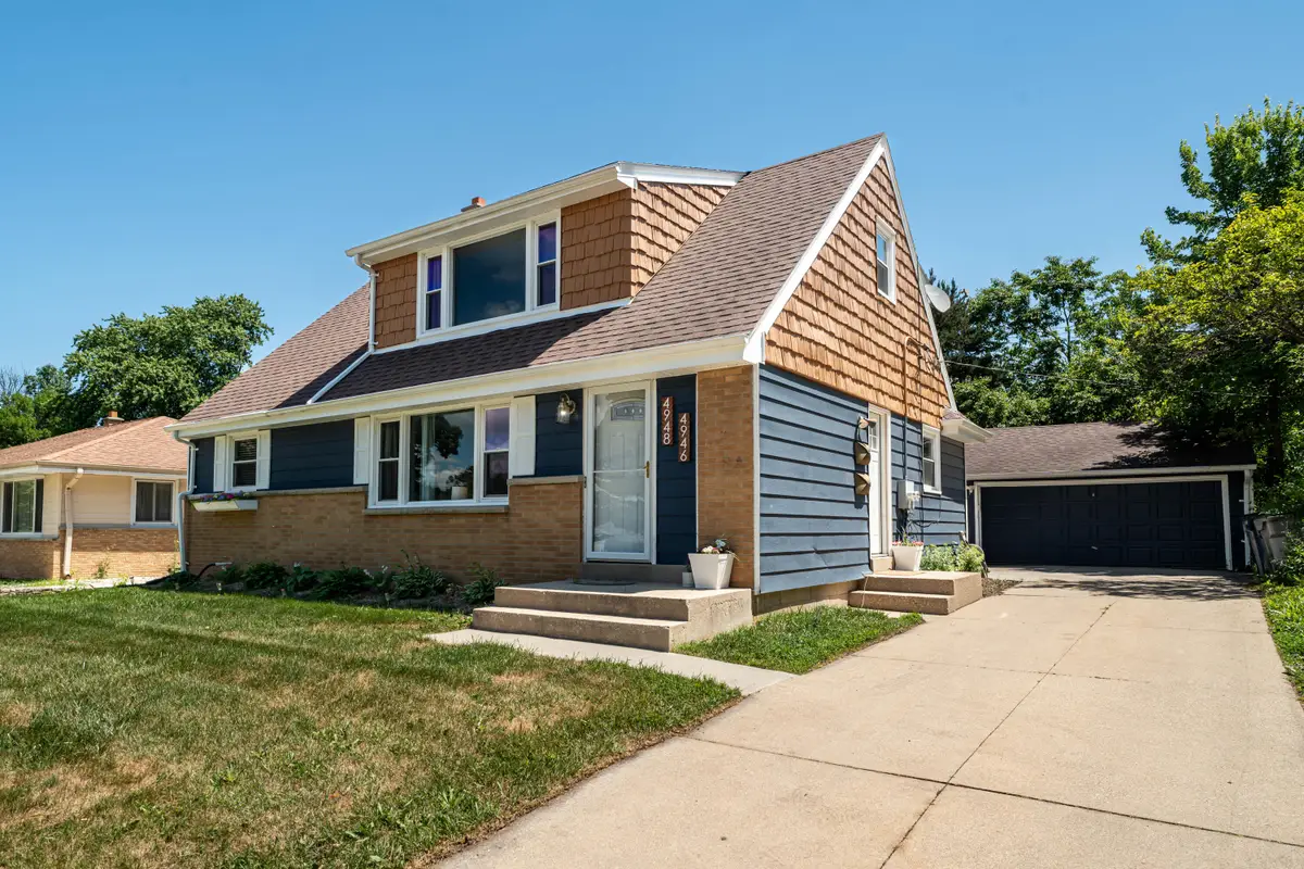 4946 N 108th St, Milwaukee, WI 53225 - #1