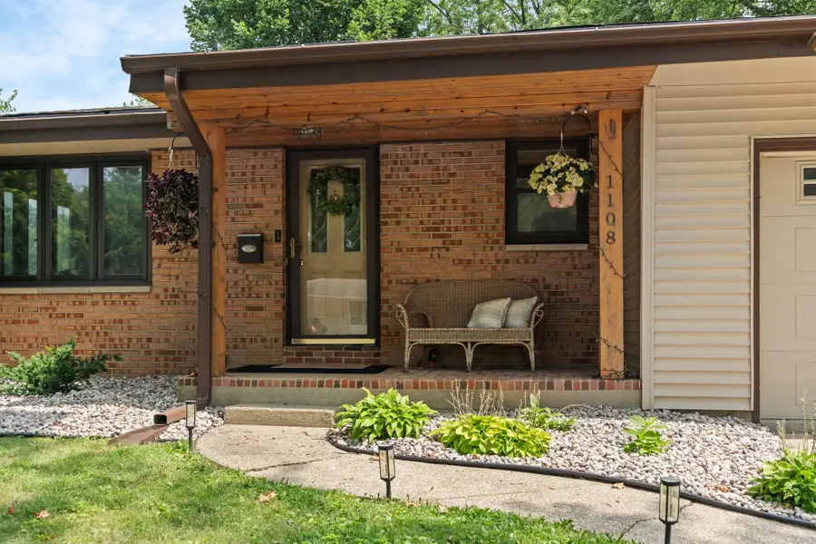 1108 Erie Dr, Janesville, WI 53545 - #3