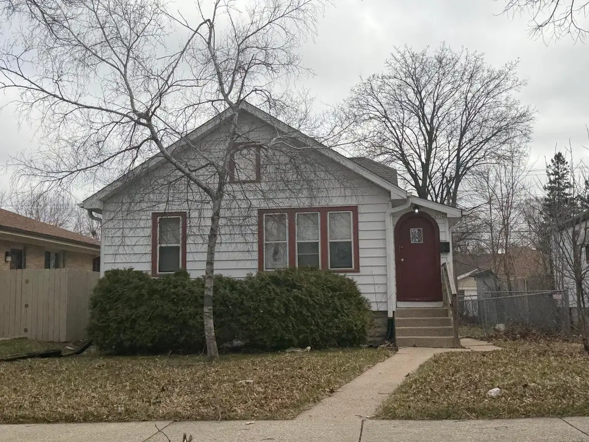 4326 N 65th St, Milwaukee, WI 53216 - #1