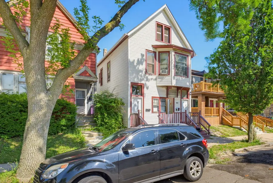 516 N 28th St, Milwaukee, WI 53208 - #2
